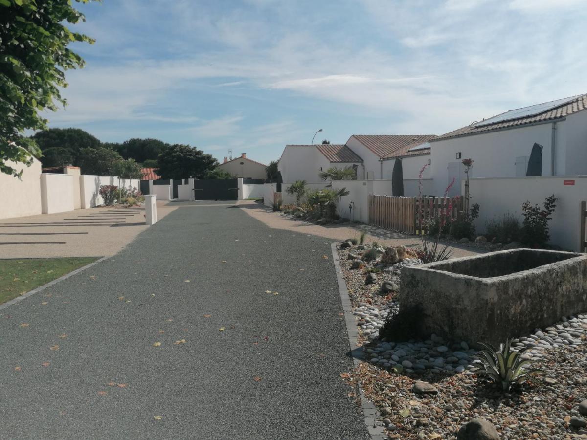 La Fregate Maison Avec Piscine/Parking/Wifi/Plages 5Kms レ・マトゥ エクステリア 写真