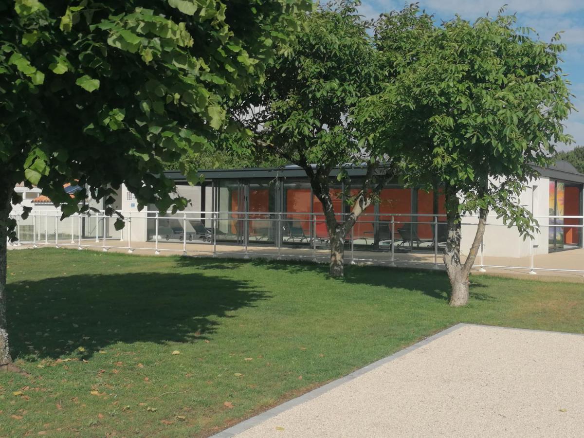 La Fregate Maison Avec Piscine/Parking/Wifi/Plages 5Kms レ・マトゥ エクステリア 写真