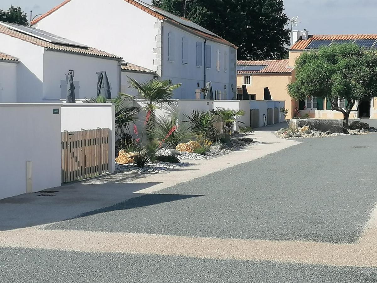 La Fregate Maison Avec Piscine/Parking/Wifi/Plages 5Kms レ・マトゥ エクステリア 写真